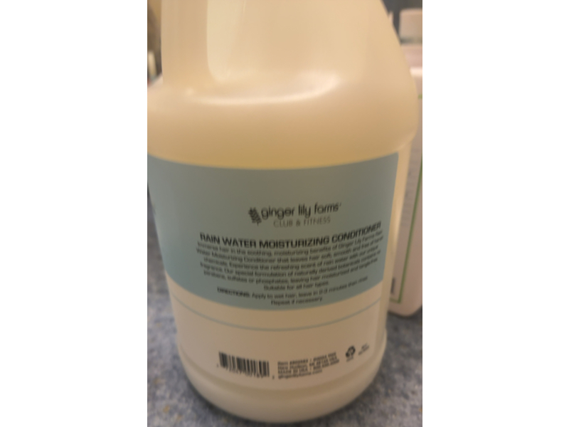 Ginger Lily Farms Botanicals Club & Fitness Moisturizing Conditioner, Rain Water Scent, 128 fl oz