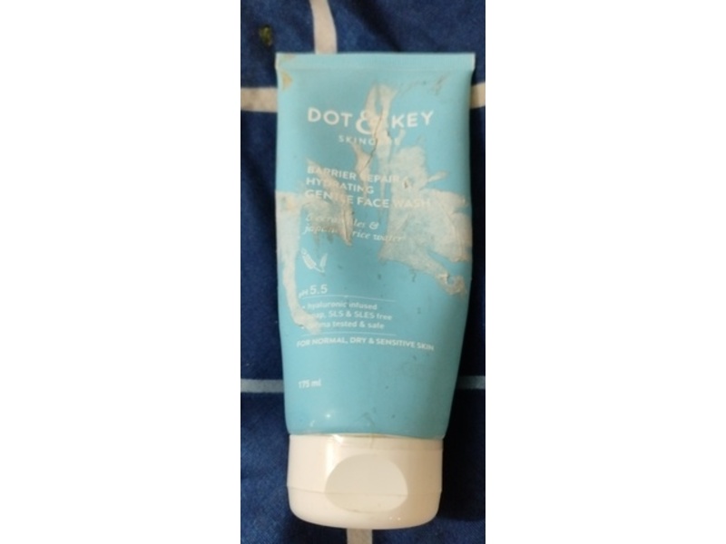 Dot & Key Hydrating Gentle Face Wash, 175 mL