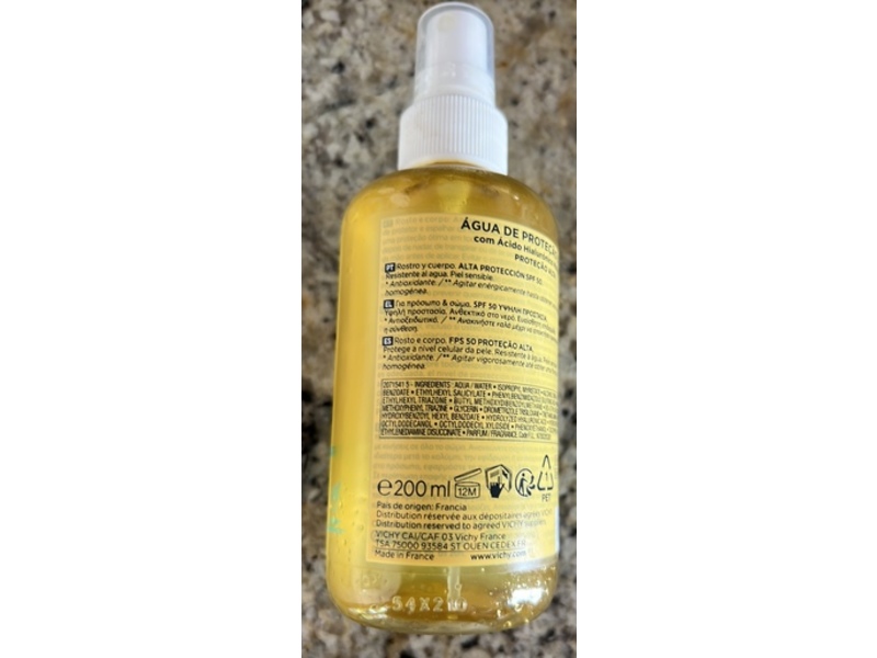 Vichy Laboratoires Capital Soleil Hydrating Solar Protective Spray, SPF 50, 200 mL