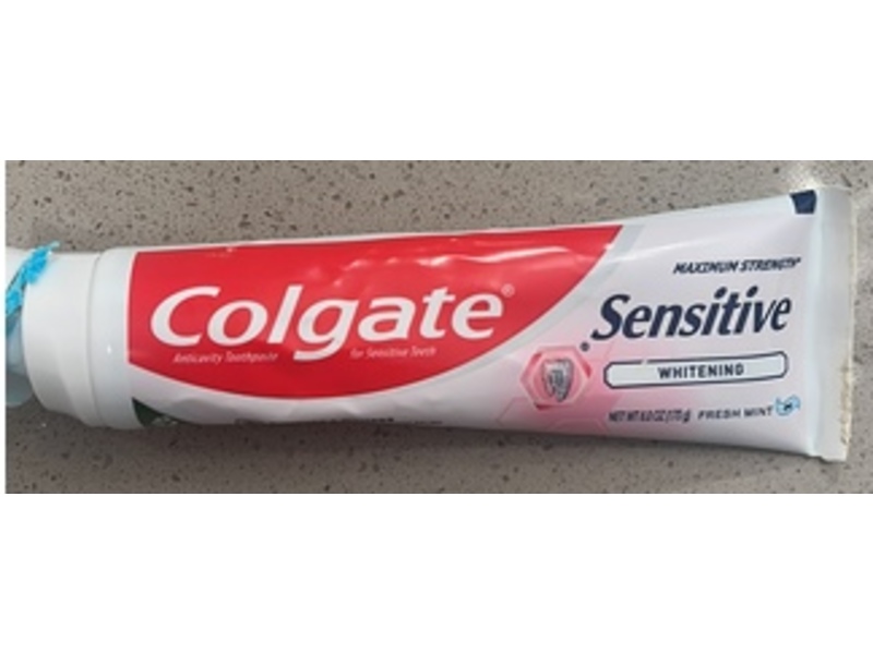 Colgate Sensitive Toothpaste, Whitening Fresh Mint, 6 oz/170 g