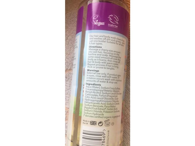 Childs Farm Hair & Body Wash, Blackberry & Organic Apple, 8.4 fl oz/250 mL