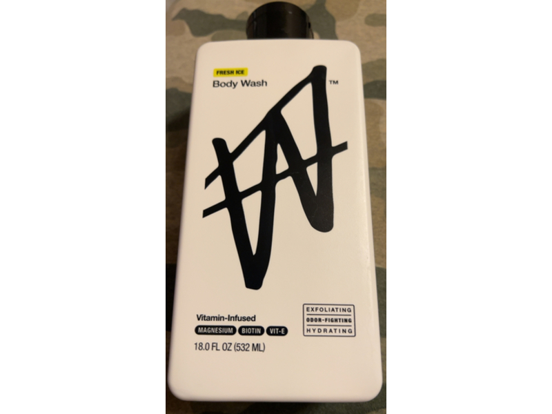 W Vitamin-Infused Body Wash, Fresh Ice, 18.0 fl oz/532 mL