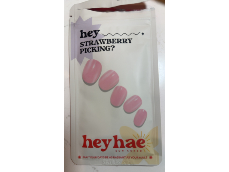 Heyhae Solar-Cured Gel Nail Strips, Hey, Strawberry Picking?, 28 Count