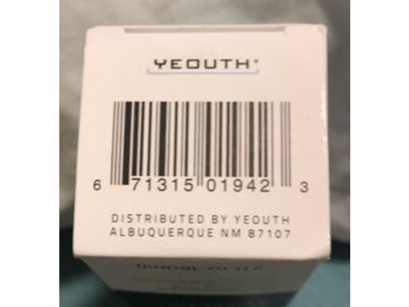 Yeouth Hyaluronic Acid Plus Vitamin C Tripeptide 31, 2 fl oz/60 mL