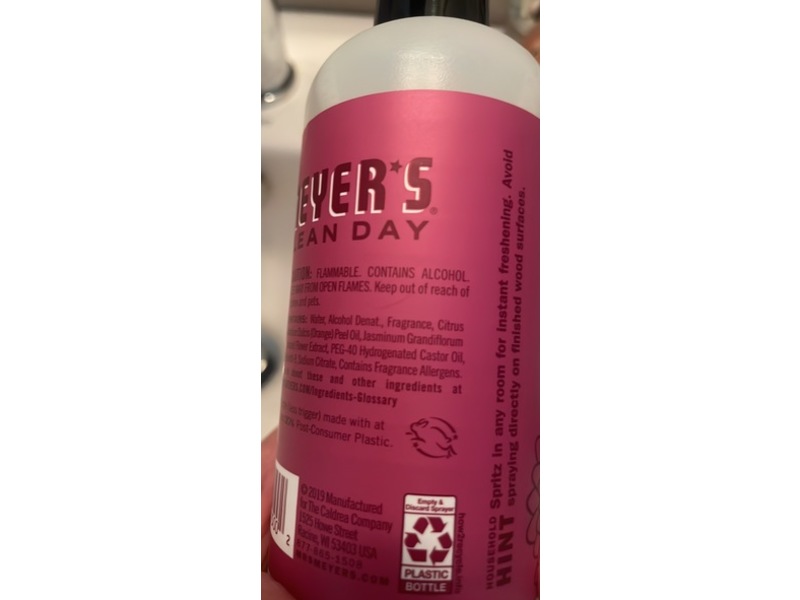Mrs. Meyer's Clean Day Room Freshener Spray, Mum Scent, 8 fl oz/236 mL