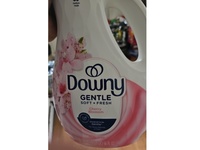 Downy Gentle Soft + Fresh Fabric Softener, Cherry Blossom, 83 Loads, 56 fl oz/1.66 L - Image 3