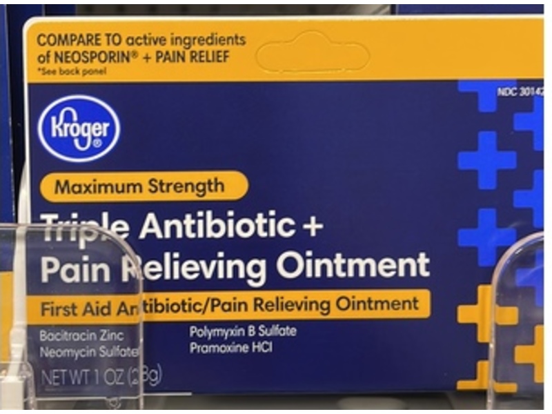 Kroger Maximum Strength Triple Antibiotic+ Pain Relieving Ointment, 1 oz/28 g