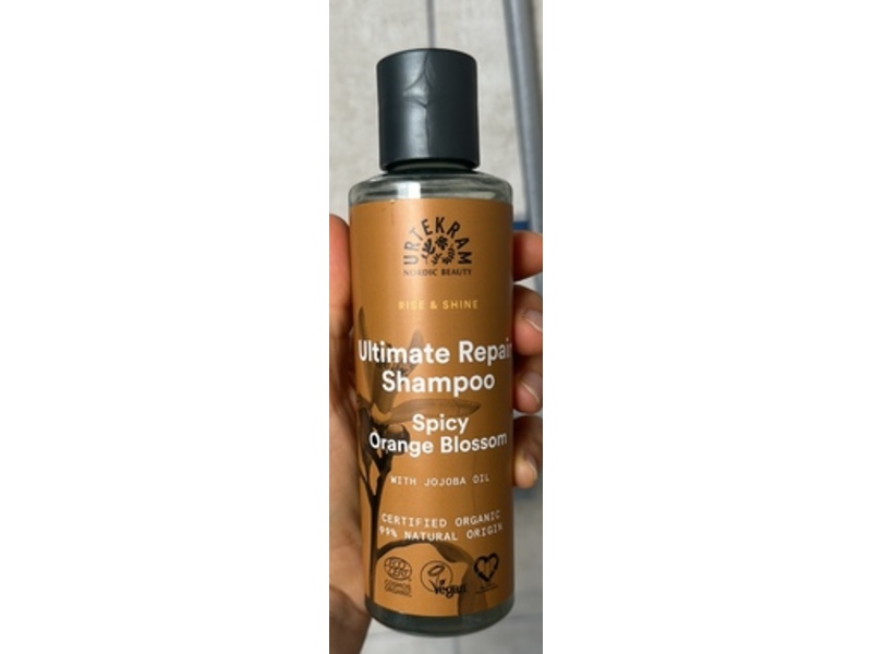 Urtekram Rise & Shine Ultimate Repair Shampoo, Spicy Orange Blossom, 8.4 fl oz/250 mL
