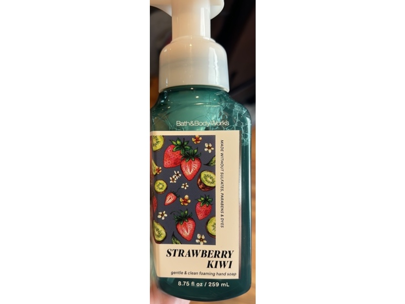 Bath & Body Works Gentle & Clean Foaming Hand Soap, Strawberry Kiwi, 8.75 fl oz/ 259 mL