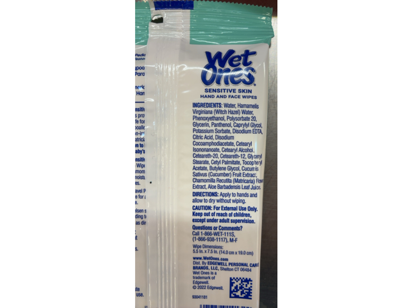 Wet Ones Sensitive Skin Hand & Face Wipes, Extra Gentle, 20 Count