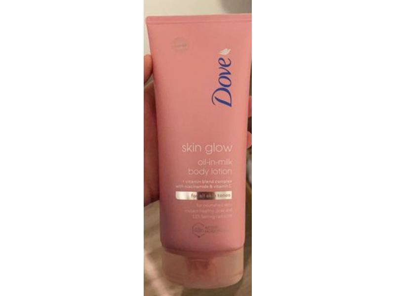 Dove Skin Glow Oil-In-Milk Body Lotion, 200 mL