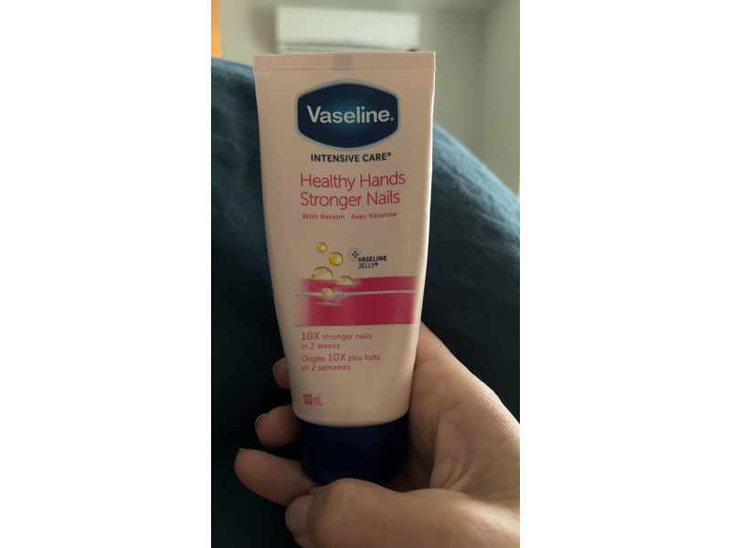 Vaseline Intensive Care Healthy Hands Stronger Nails, Kerati, 3.4 fl oz/100 mL