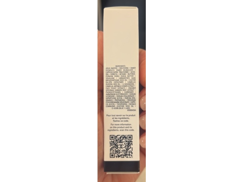 Chanel Hydra Beauty Micro Serum Levres Intense Hydrating Replenishing Lip Serum, 0.37 fl oz/11 mL