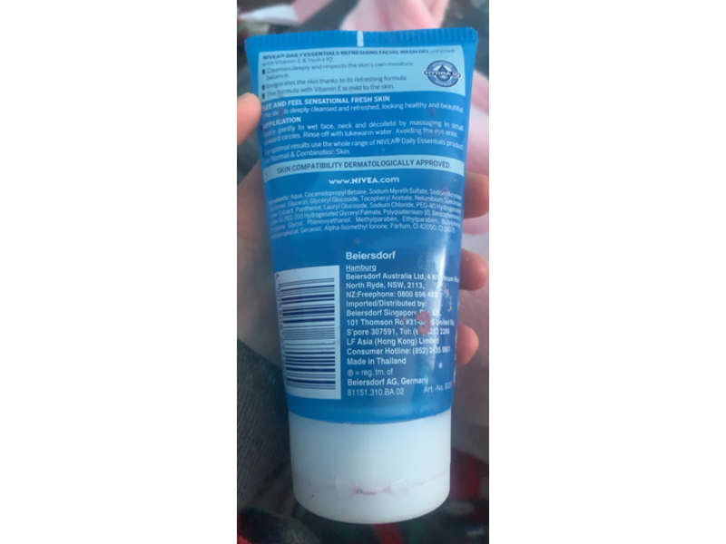 Nivea Daily Essentials Refreshing Facial Wash Gel, Vitamin E & Hydra IQ, 150 mL