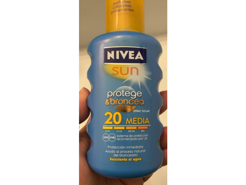 Nivea Sun Bronze Spray, SPF 20, 200 mL