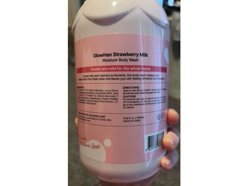 Glowhan Moisture Body Wash, Strawberry Milk, 33.8 fl oz/1000 mL