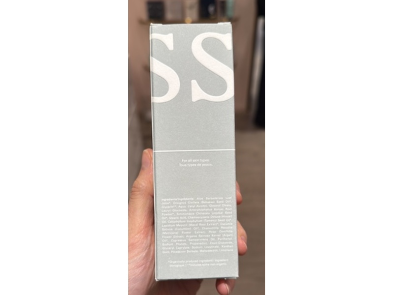 Lesse Calming Cleanser, Soothing Hinoki & Nourishing Rose