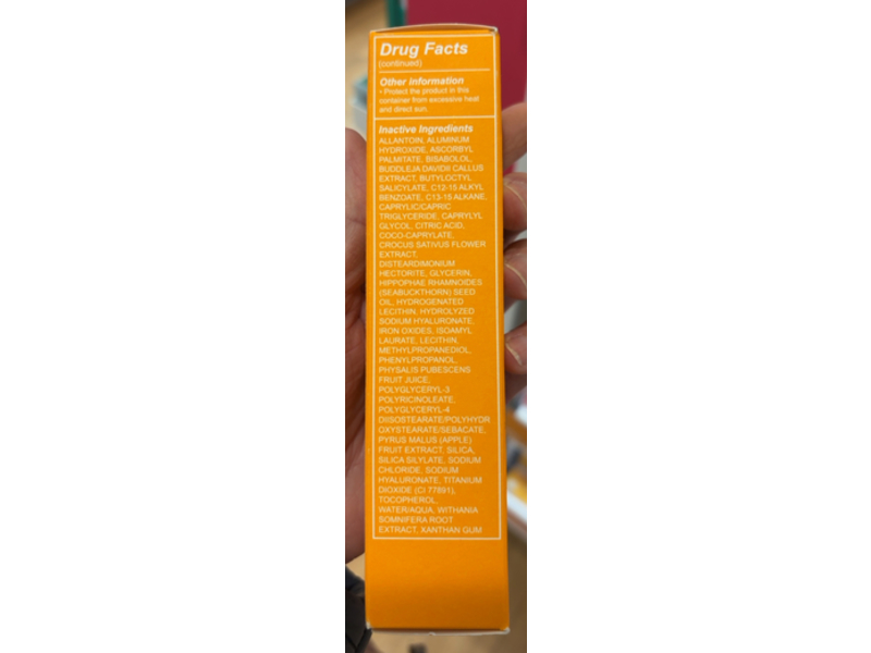 Live Tinted Hueguard Mineral Sunscreen Skin Tint, SPF 50, 11, 1.35 fl oz/40 mL