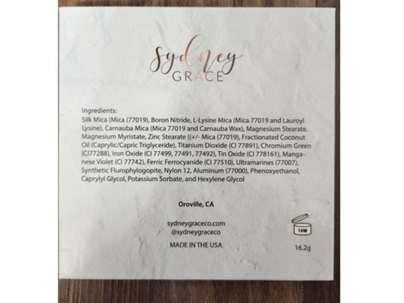 Sydney Grace Mountain Trail Eyeshadow Palette, 16.2 g