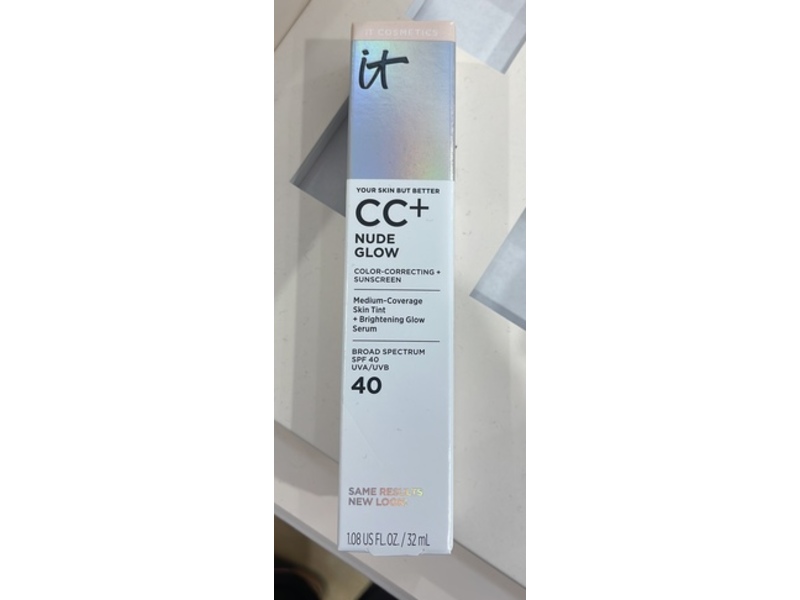 IT Cosmetics CC+ Nude Glow, SPF 40, 08 Light Neutral, 1.08 fl oz/32 mL