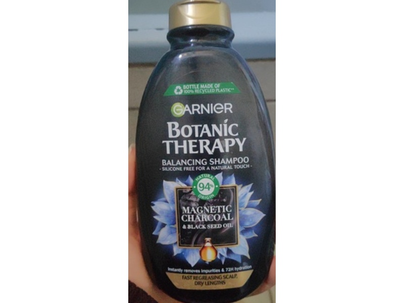 Garnier Botanic Therapy Balancing Shampoo, Magnetic Charcoal & Black Seed Oil, 400 mL