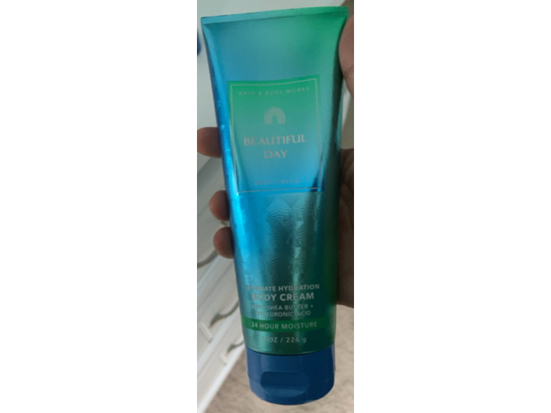 Bath & Body Works Ultimate Hydration Body Cream, Beautiful Day, 8 fl oz/226 g