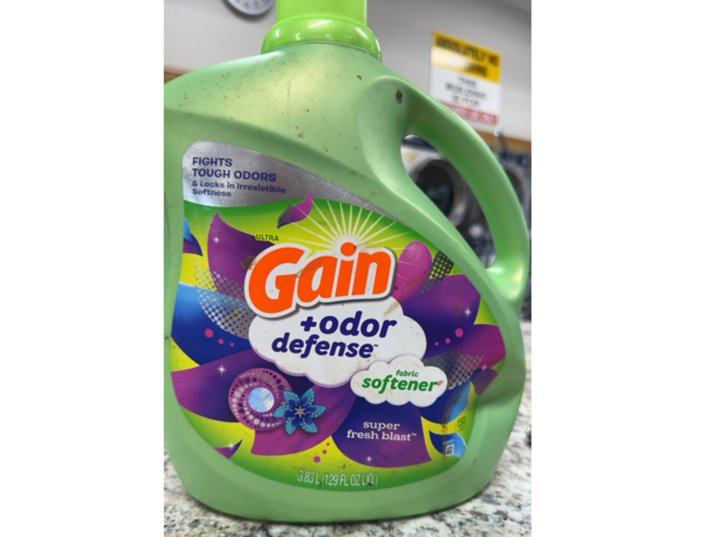 Gain + Odor Defense Fabric Softener Liquid, Super Fresh Blast, 150 Loads, 129 fl oz/3.83 L