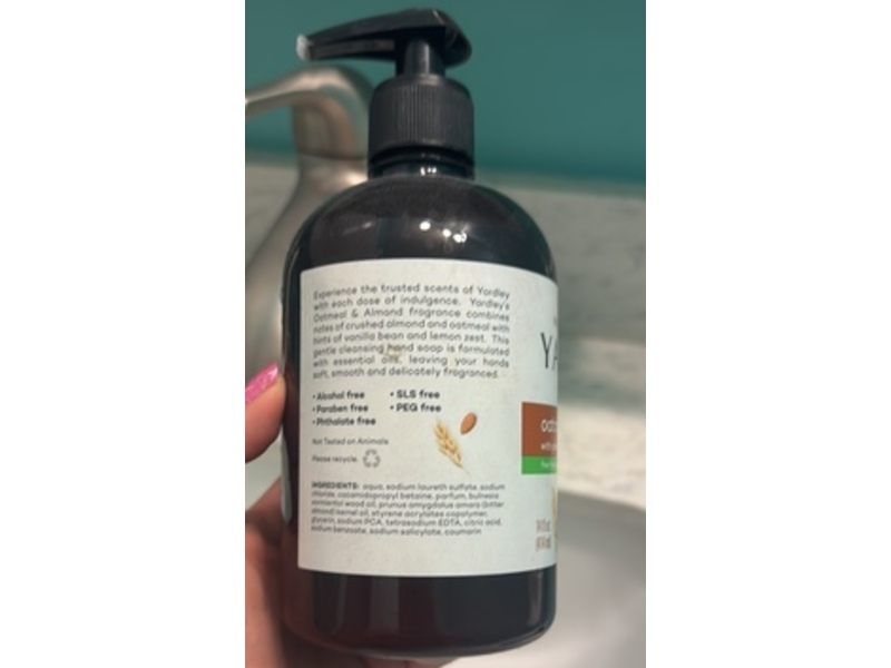 Yardley London Moisturizing Hand Soap, Oatmeal & Almond, 14 fl oz/414 mL