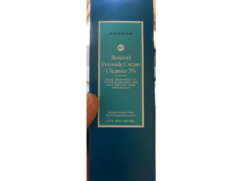 Naturium Benzoyl Peroxide Cream Cleanser, 5%, 5 fl oz/147 mL