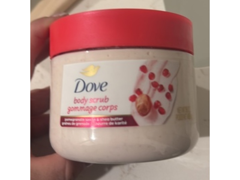 Dove Body Scrub, Pomegranate Seeds & Shea Butter, 15 oz/425 g