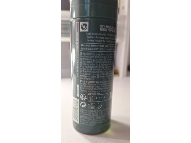 The Body Shop Biphase 3 In 1 Makeup Setting Spray, 3.3 fl oz/100 mL