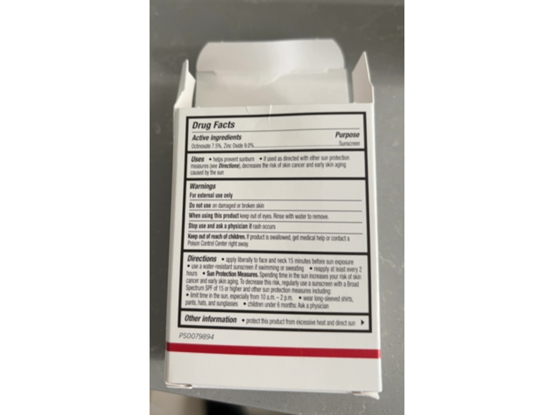 EltaMD UV Clear Face Sunscreen, SPF 46, 0.5 oz/14 g