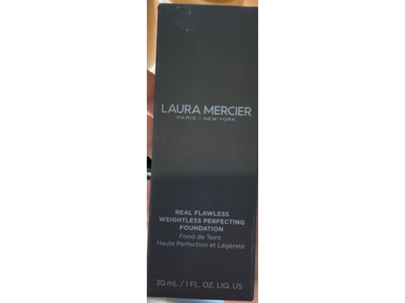 Laura Mercier Real Flawless Weightless Perfect Foundation, 1C2 Chiff, 1 fl oz/30 mL