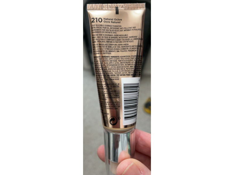 Revlon PhotoReady Candid Glow Moisture Glow Anti-Pollution Foundation, 210 Natural Ochre, 0.75 fl oz/22 mL