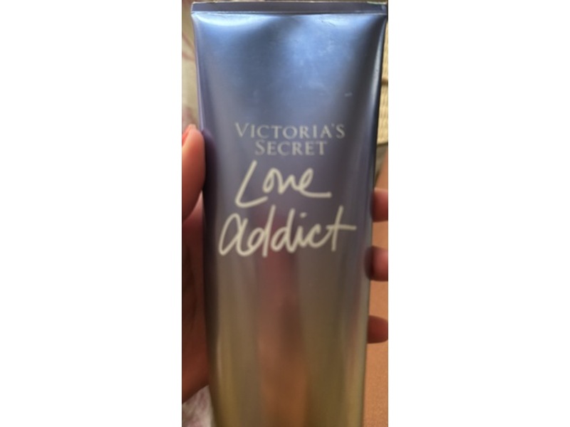 Victoria's Secret Fragrance Lotion, Love Addict, 8 fl oz/236 mL