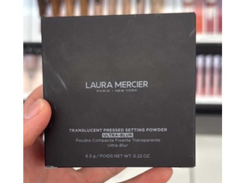Laura Mercier Ultra-Blur Translucent Pressed Setting Powder, Translucent Medium Deep, 0.22 oz/6.5 g