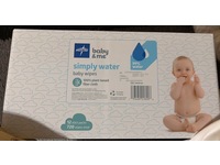 Medline Baby & Me Simply Water Baby Wipes, 12 Packs, 720 Count - thumbnail 2