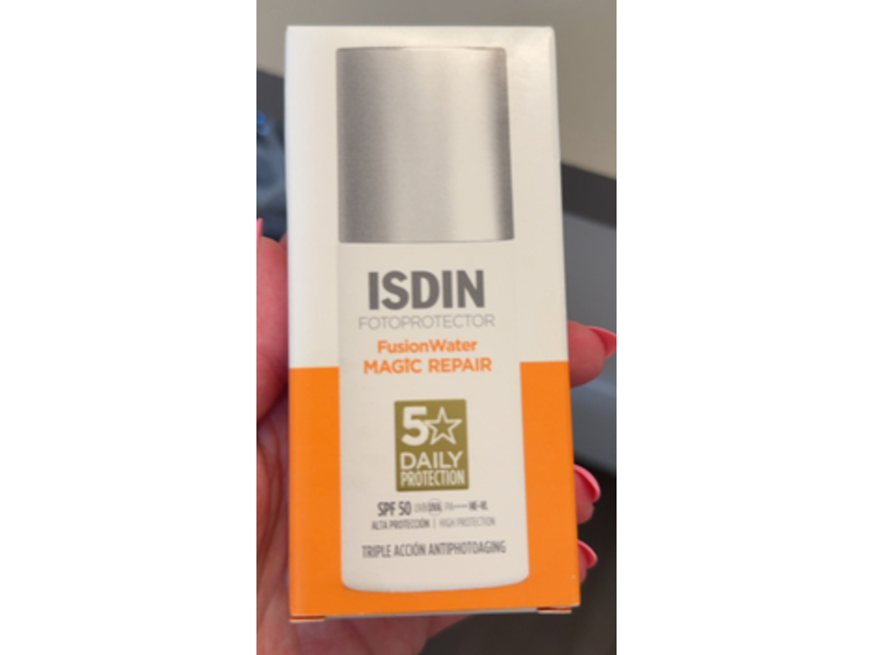 Isdin Fotoprotector Fusion Water Magic Repair, SPF 50, 50 mL
