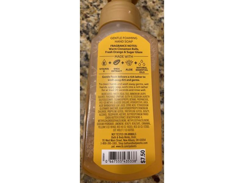Bath & Body Works Gentle Foaming Hand Soap, Iced Cinnamon Rolls, 8.75 fl oz/259 mL