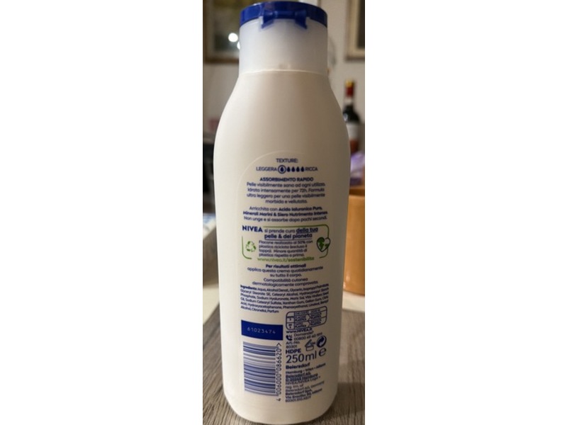 Nivea Express Moisturizing Body Cream, 250 mL