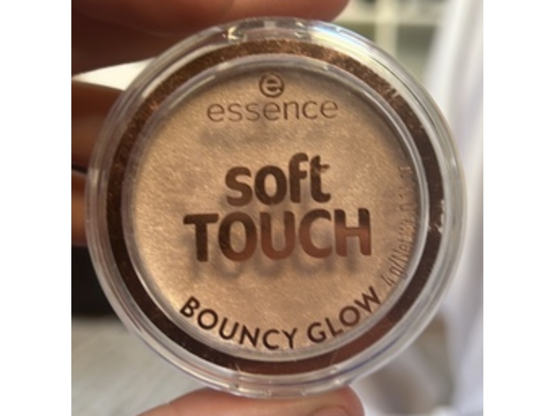 Essence Soft Touch Bouncy Glow Highlighter, 10 Soft Glaze, 0.14 oz/4 g