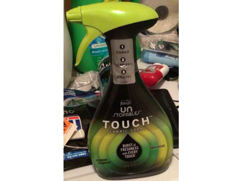 Febreze Unstopables Touch Fabric Spray, Paradise, 16.9 fl oz/500 mL