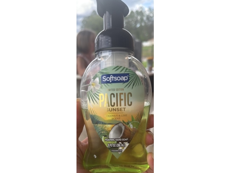 Softsoap Pacific Sunset Foaming Hand Soap, Coconut & Lime Scent, 9 fl oz/266 mL