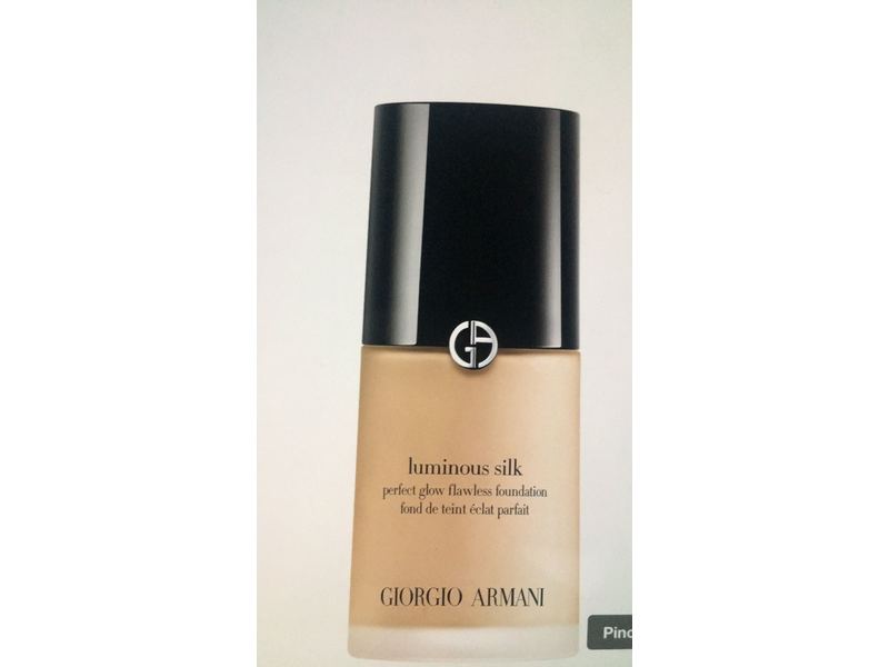 Giorgio Armani Luminous Silk Foundation, No. 4.5 Sand, 1 oz/30 mL