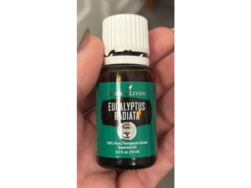 Young Living Essential Oil, Eucalyptus Radiata, 0.5 fl oz/15 mL
