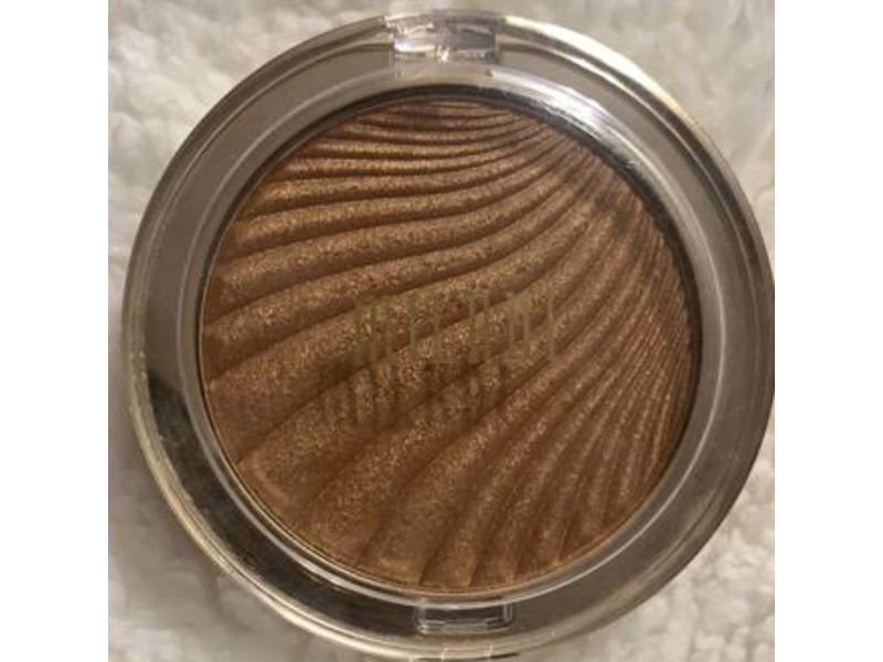 Milani Strobelight Instant Glow Powder, Glowing