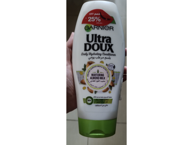 Garnier Ultra Doux Hydrating Conditioner, Almond Milk, 400 mL