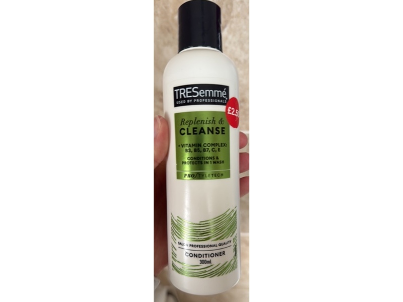 Tresemme Replenish & Cleanse Conditioner, 300 mL
