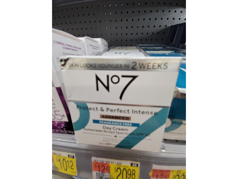 No7 Protect & Perfect Intense Advanced Fragrance Free Day Cream SPF 30 (50ml)