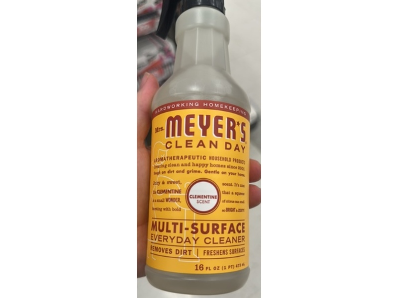 Mrs. Meyer's Clean Day Multi-Surface Everyday Cleaner, Clementine Scent, 16 fl oz/473 mL
